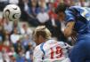 Česko - Itálie: Materazzi střílí úvodní gól zápasu.