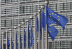 Ilustrační foto - Vlajky Evropské unie (EU) před sídlem Evropské komise v Bruselu - ilustrační fozo.