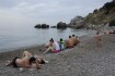 Ilustrační foto - Ruští turisté na pláži u Černého moře na poloostrovu Krym.