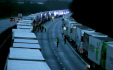 Kamiony odstavené na britské dálnici M20 kvůli uzavřenému přístavu v Doveru, 23. prosince 2020.