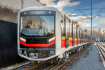 Škoda Transportation představila první kompletní soupravu metra pro Varšavu. Celková hodnota zakázky na 45 šestivozových souprav činí téměř osm miliard korun.