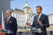 Ilustrační foto - Ministr vnitra Vít Rakušan (vpravo) a premiér Petr Fiala vystoupili 9. března 2022 v Praze na tiskové konferenci po schůzi vlády.