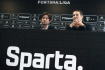 Zleva sportovní ředitel AC Sparta Tomáš Rosický a nový trenér fotbalistů Sparty Praha Brian Priske z Dánska se představil na tiskové konfrencei 1. června 2022, Praha.