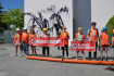 Klimatičtí aktivisté hlásící se k hnutí Letzte Generation (Poslední generace) polili 22. června 2022 budovu kancléřství v Berlíně černou barvou na protest proti možnému rozšíření těžby ropy v Severním moři. 