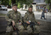 Ilustrační foto - Ukrajinští vojáci ve městě Bachmut v Donětské oblasti na snímku z 26. června 2022.