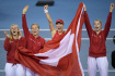 Finále tenisového Poháru Billie Jean Kingové v Glasgow, 13. listopadu 2022. Švýcarky (zleva) Jil Teichmannová, Viktorija Golubicová, Belinda Bencicová a Simona Waltertová se radují z vítězství nad Austrálií.