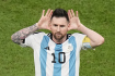 Čtvrtfinálové utkání Nizozemsko - Argentina na fotbalovém MS v katarském Lusailu, 9. prosince 2022. Lionel Messi z Argentiny se raduje z proměněné penalty.
