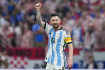 Semifinálové utkání Argentina - Chorvatsko na fotbalovém MS v katarském Lusailu, 13. prosince 2022. Lionel Messi z Argentiny se raduje z proměněné penalty.