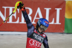 Americká lyžařka Mikaela Shiffrinová se raduje v cíli druhého kola z vítězství ve slalomu závodu Světového poháru v chorvatském Záhřebu, 4. ledna 2023.