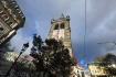 O koupi Jindřišské věže (na snímku z 5. ledna 2023) v centru Prahy, kterou nabídlo koncem loňského roku k prodeji pražské arcibiskupství, se uchází třicítka zájemců. Nabídku podal i pražský magistrát. 