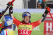 Švýcarský lyžař Marco Odermatt po vítězství v obřím slalomu Světového poháru v Kranjské Goře, 12. března 2023.