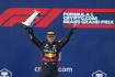 Nizozemský pilot stáje Red Bull Max Verstappen se raduje z vítězství ve Velké ceně Miami, 7. května 2023.