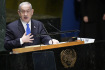 Izraelský premiér Benjamin Netanjahu během projevu před Valným shromážděním OSN v New Yorku, 22. září 2023.