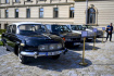 Novinářská prohlídka historických vládních automobilů, které budou 28. až 30 září vystaveny v zahradě Strakovy akademie, 27. září 2023, Praha. Vlevo je automobil Tatra 603.