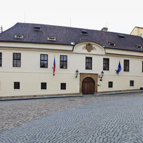 Ilustrační foto - Hrzánský palác na Hradčanech v Praze (na snímku z 28. června 2009). 