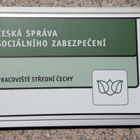 Česká správa sociálního zabezpečení (ČSSZ), pracoviště Střední Čechy v Praze Vysočanech.