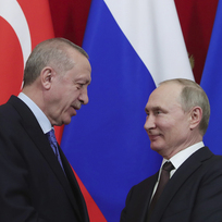 Ilustrační foto - Zleva turecký prezident Recep Tayyip Erdogan a jeho ruský protějšek Vladimir Putin