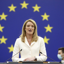 Maltská lidovecká poslankyně Roberta Metsolaová, kandidátka nejsilnější lidovecká frakce, byla dnes zvolena novou předsedkyní Evropského parlamentu. 