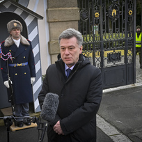 Ministr spravedlnosti Pavel Blažek (ODS) hovoří s novináři 18. ledna 2022 v Lánech na Kladensku po jednání s prezidentem Milošem Zemanem.