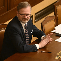 Ilustrační foto - Premiér Petr Fiala na schůzi Poslanecké sněmovny.