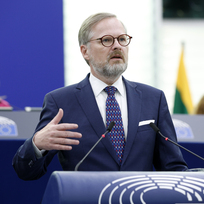 Český premiér Petr Fiala při projevu v Evropském parlamentu 6. června 2022. 