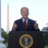 Ilustrační foto - Prezident Joe Biden informuje 2. sprna 2022 ve Washingtonu o tom, že Spojené státy zabily o víkendu v Afghánistánu lídra teroristické sítě Al-Káida Ajmána Zavahrího.