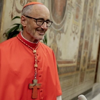 Kardinál českého původu Michael Czerny na snímku pořízeném 5. října 2019 ve Vatikánu. 