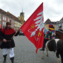 Chebu začaly 10. září 2022 oslavy 700. výročí zástavy Chebska českému králi Janu Lucemburskému spojené s Národním zahájení Dnů evropského dědictví. Oslavy zahájil příjezd krále Jana Lucemburského s družinou.