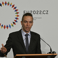Místopředseda vlády pro digitalizaci a ministr pro místní rozvoj Ivan Bartoš vystoupil na tiskové konferenci během Evropského fóra cestovního ruchu., 15. listopadu 2022, Praha.