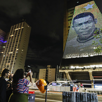 Portrét zesnulého fotbalisty Pelého na budově v brazilském Sao Paulu, 29. prosince 2022.