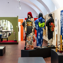 Výstava Japonsko, má láska tak blízko nás, kterou v Regionálním muzeu v Teplicích připravili manželé Radka a Stanislav Müllerovi, 7. března 2023, Teplice.
