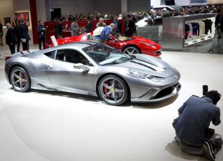 Il numero di Ferrari nella Repubblica Ceca è aumentato del 60 per cento in cinque anni