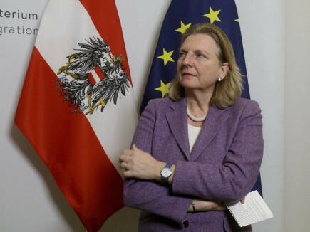 Kneissl, ancien chef de la diplomatie autrichienne, quitte le conseil de surveillance de Rosneft