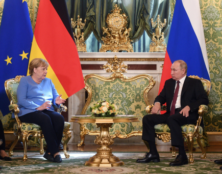 Dans une interview avec Spiegel, Merkel a admis qu’elle n’avait plus d’influence sur Poutine