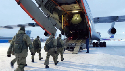Bei den Unruhen in Kasachstan starben Menschen, und Russland schickte Fallschirmjäger