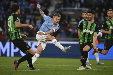Lazio Roma affare con il Sassuol nel campionato italiano
