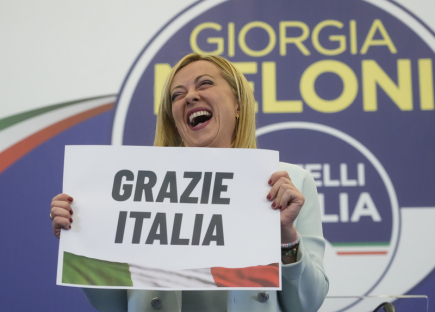 Le elezioni legislative italiane sono state vinte da un blocco di partiti di destra, compresa l’estrema destra