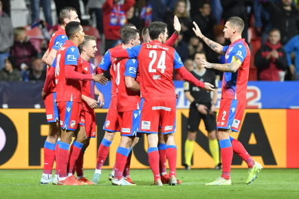 Die Pilsner Fußballer besiegten in der ersten Vorbereitung die Liga Petřín mit 3:1