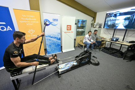 Czech canoeists were bothered by the technology in the prime virtual SP, but they welcomed the novelty