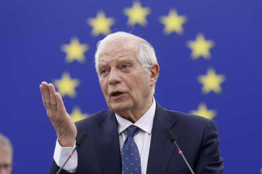 EU začne pracovat na rozšíření sankcí vůči Íránu, uvedl Borrell