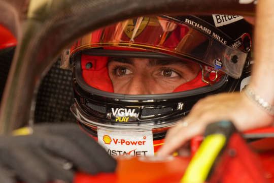 Verstappen e Sainz vincono le prime sessioni di prove libere di Formula 1 in Italia