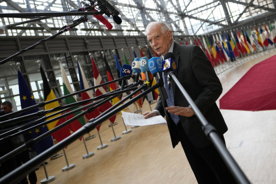 Blízký východ se ocitl na kraji propasti, varoval Borrell ve Štrasburku