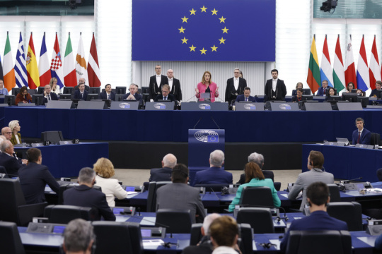 Europoslanci odsoudili maďarský zákon o svrchovanosti