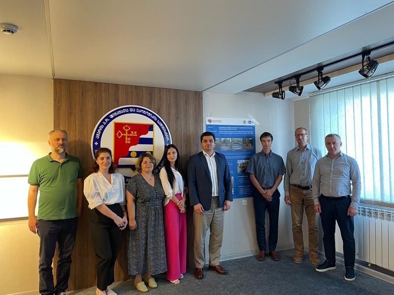 Češi v Gruzii dokončili projekt návrhu sanačních opatření kontaminového území ve městě Batumi