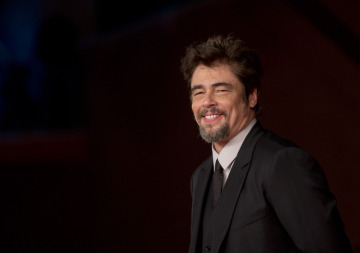 Americký herec a producent Benicio del Toro.