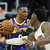 Basketbalisté Lakers v NBA otočili zápas i bez vyloučeného LeBrona Jamese