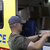 Dobrovolníci vezou na Ukrajinu sedm sanitek se zdravotnickým materiálem